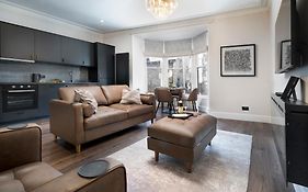 Lake Road Apartments